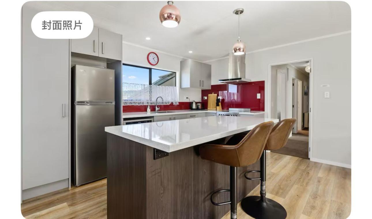 Aroha Nui Rotorua Villa Bagian luar foto
