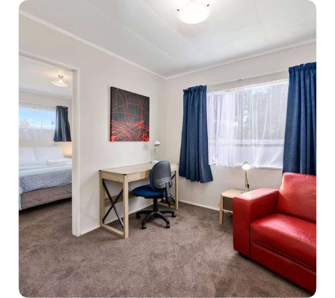 Aroha Nui Rotorua Villa Bagian luar foto